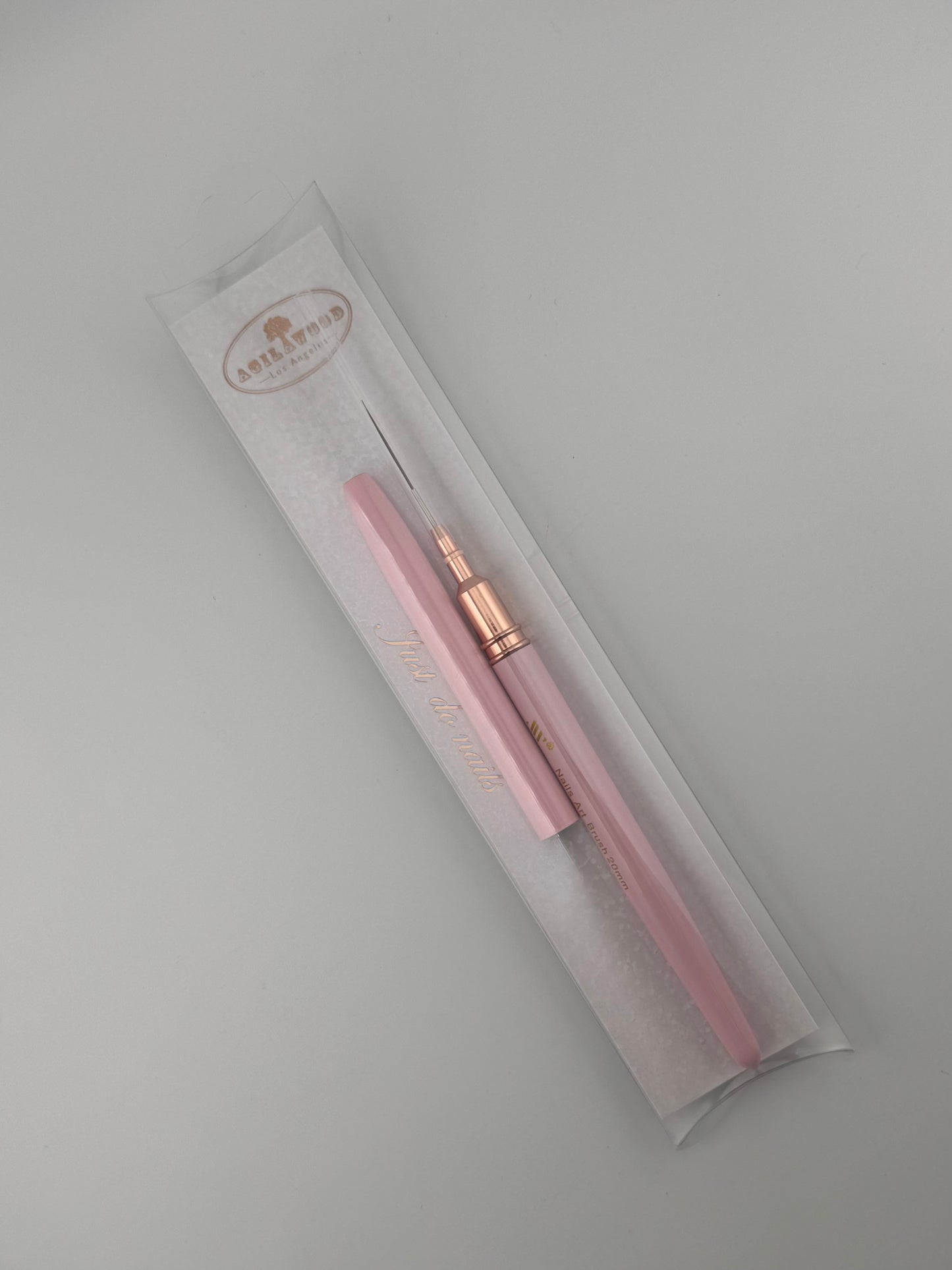 15 MM SOLID PINK LINER BRUSH
