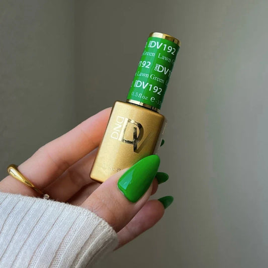 LAWN GREEN DIVA #192