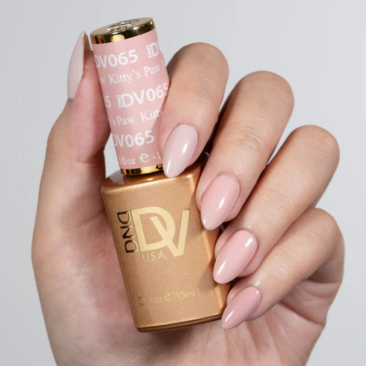 KITTY'S PAW DIVA #065