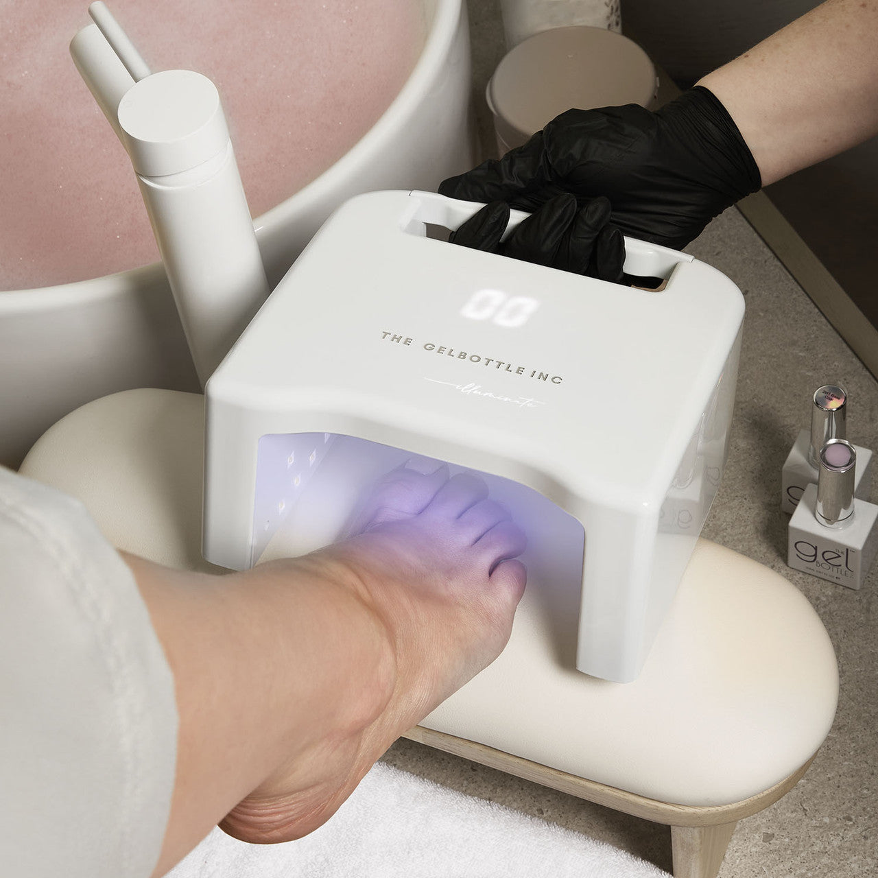 Illuminate Cordless Gel Nail Lamp