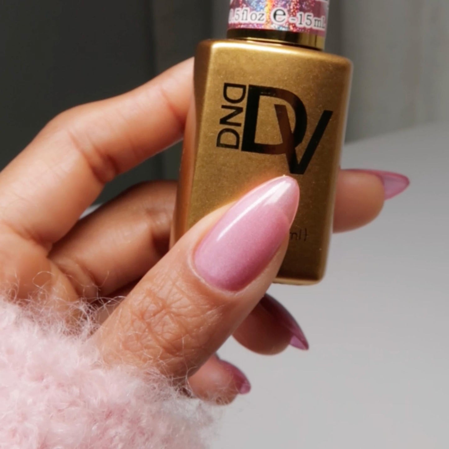 DIVA 9D #8 Cat Eye Glassball - Kitty Blossom