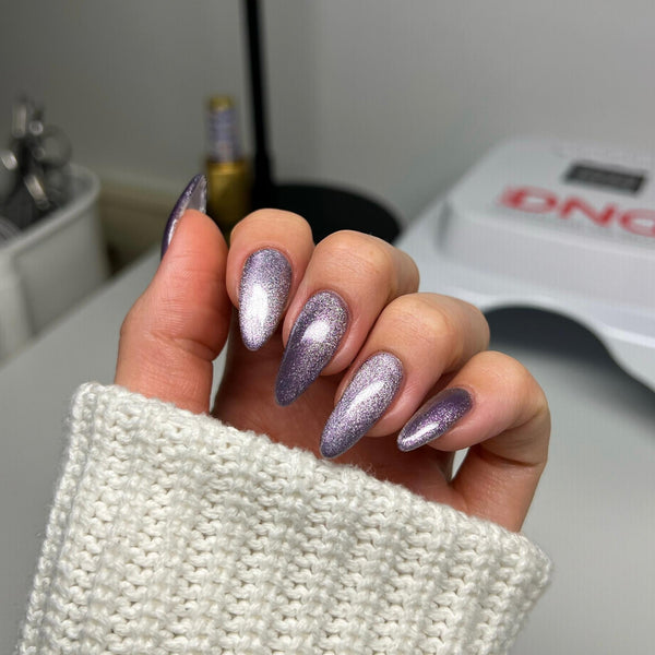 DIVA 9D #19 Cat Eye Candy - Wild Berry