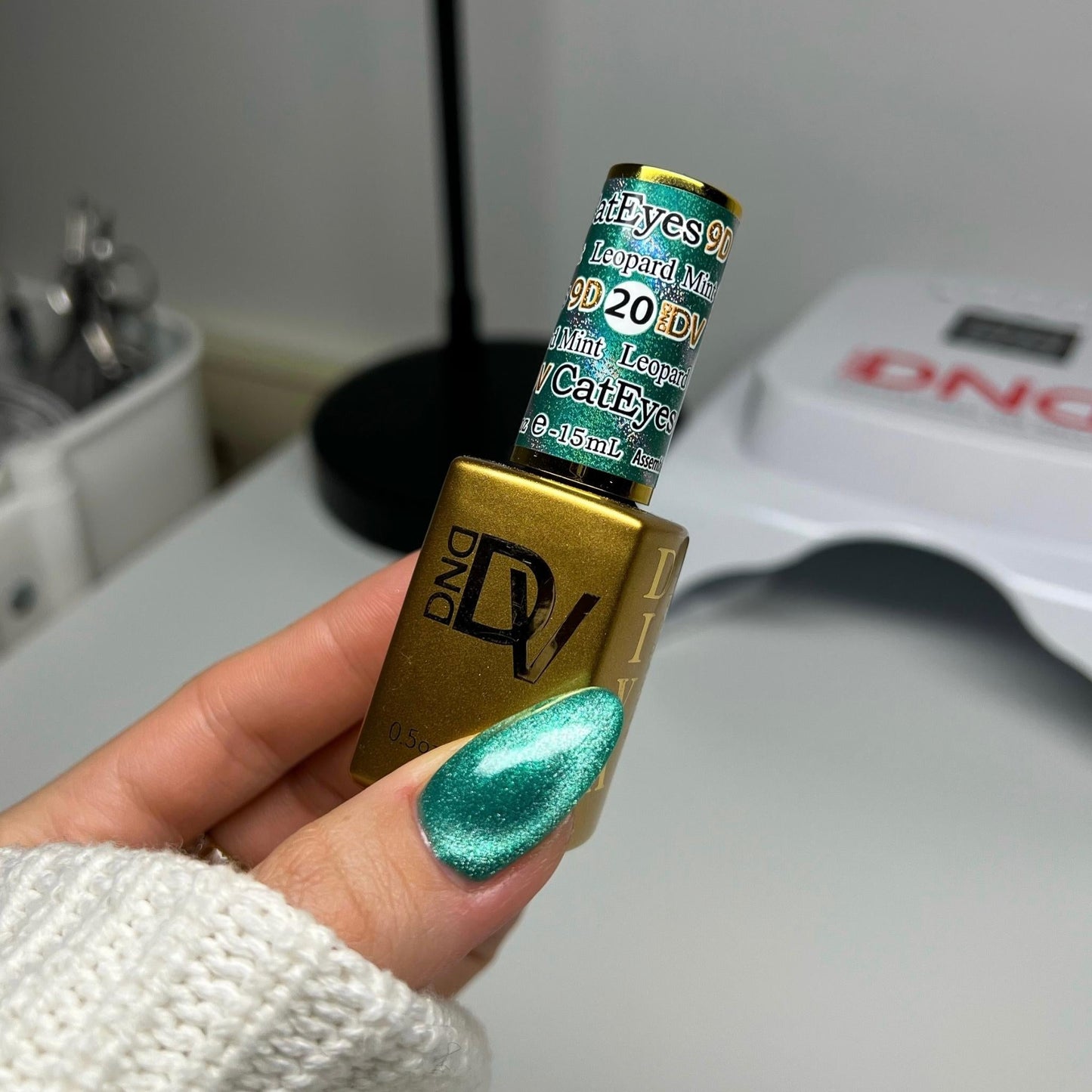 DIVA 9D #20 Cat Eye Candy - Leopard Mint