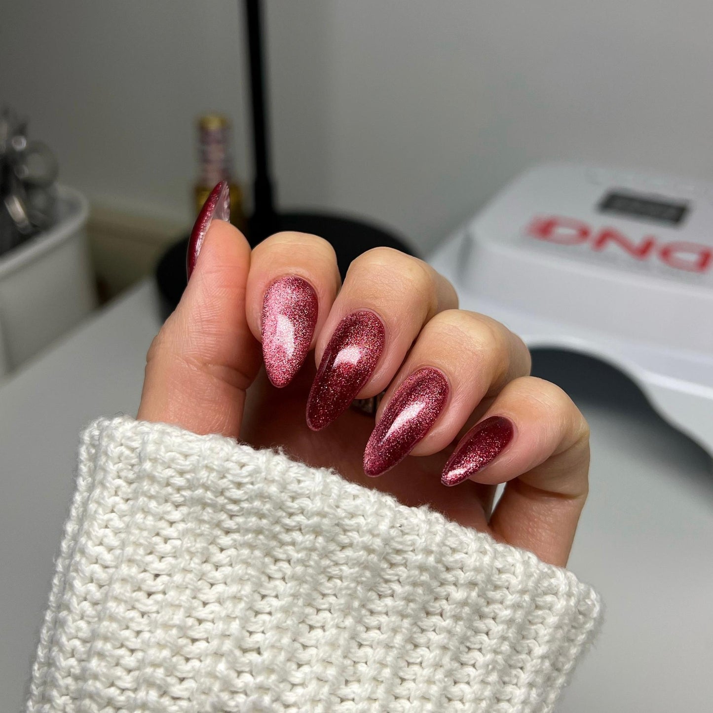 DIVA 9D #24 Cat Eye Candy - Hot Cinnamon