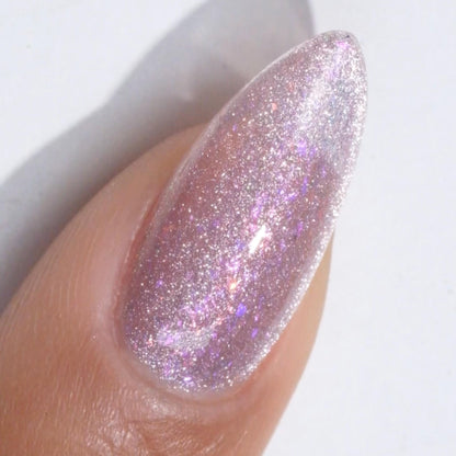 DIVA 9D #33 Cat Eye Daydream - Pucker Up
