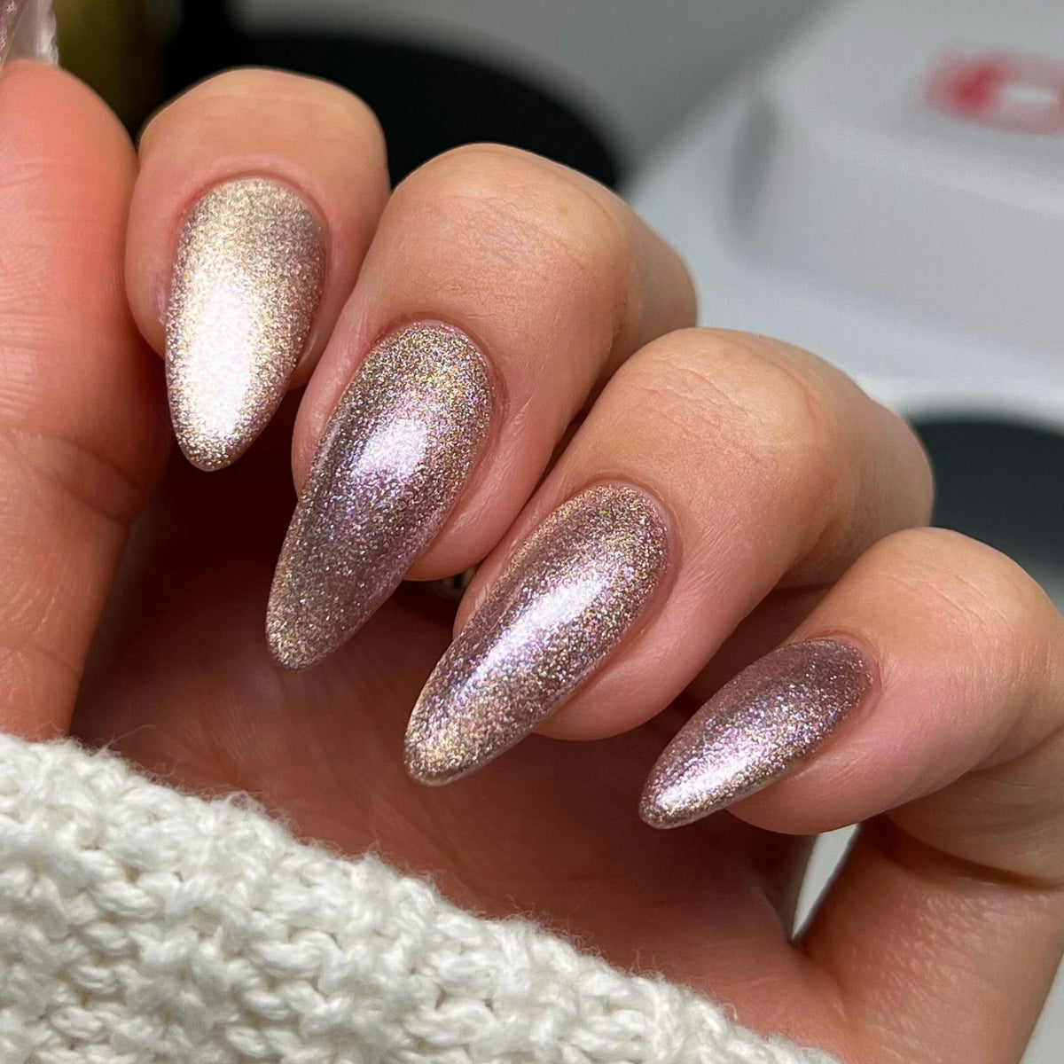 DIVA 9D #35 Cat Eye Daydream - Hazel Dreams
