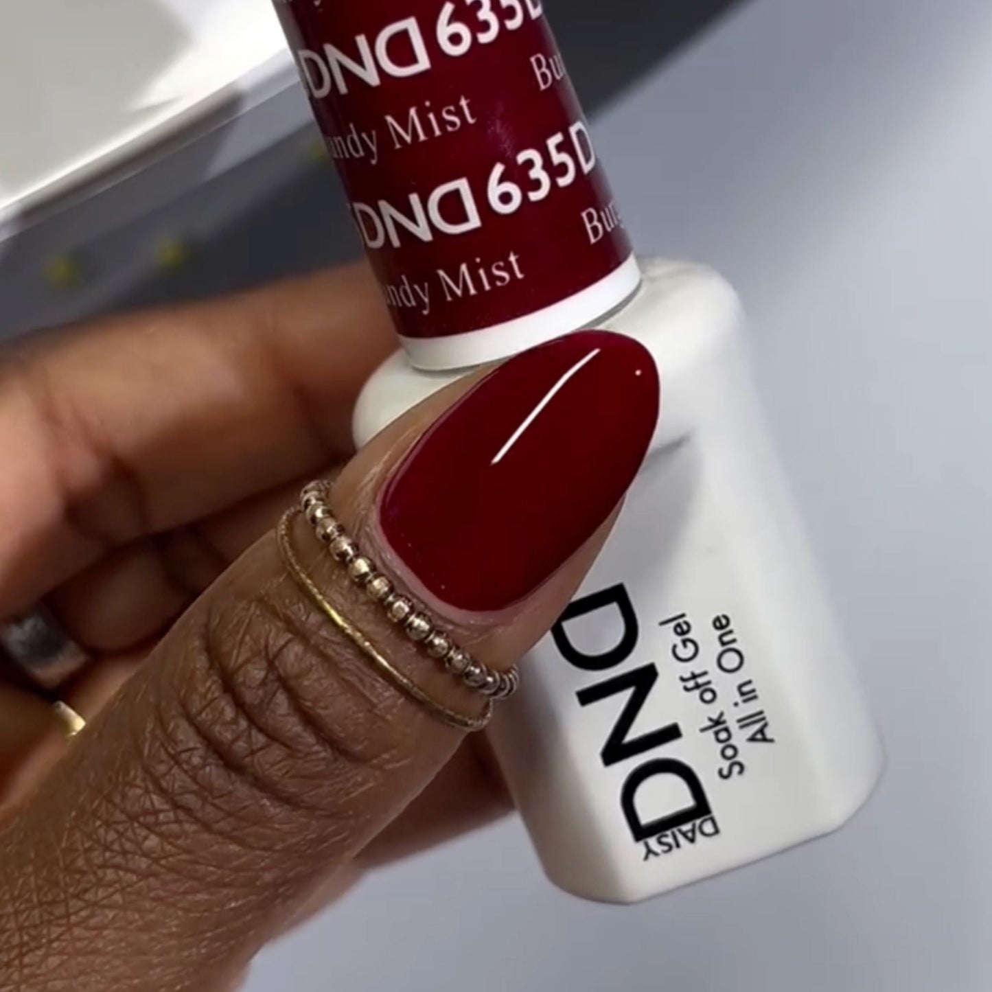 Burgundy Mist #635