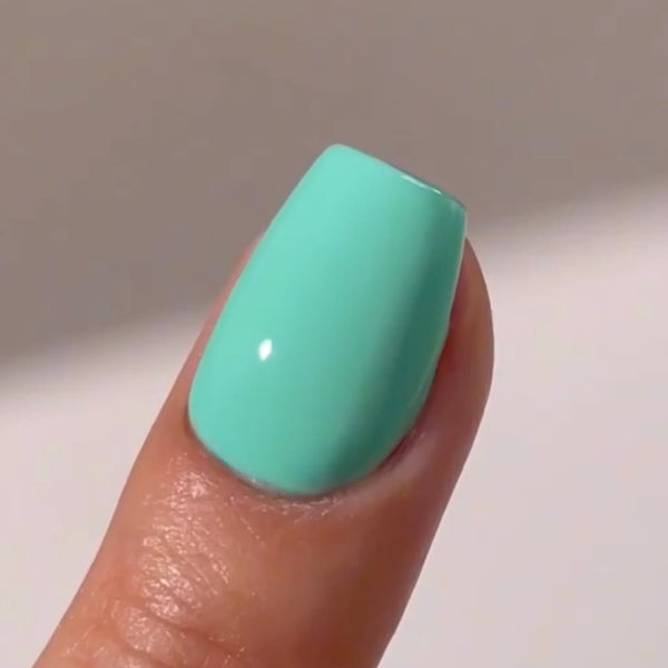 DND Soft Gel Tips Coffin X-Short #01 swatch