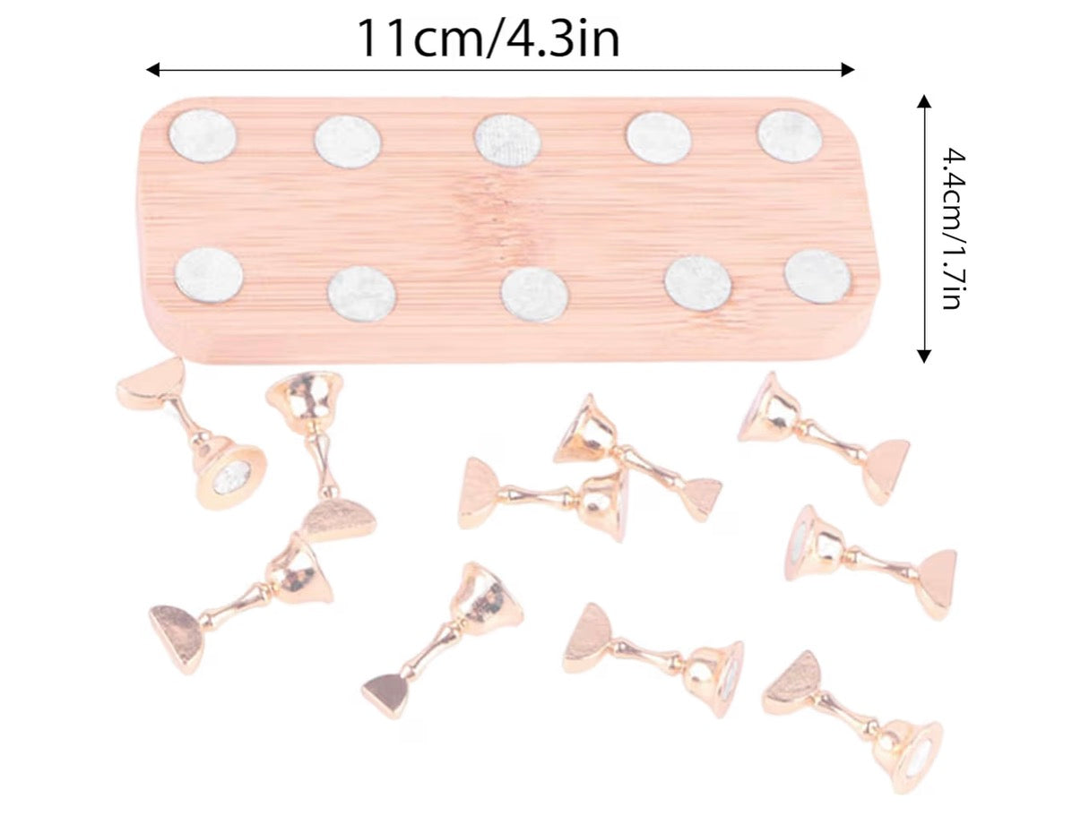 Wooden magnetic stand for 10 nails
