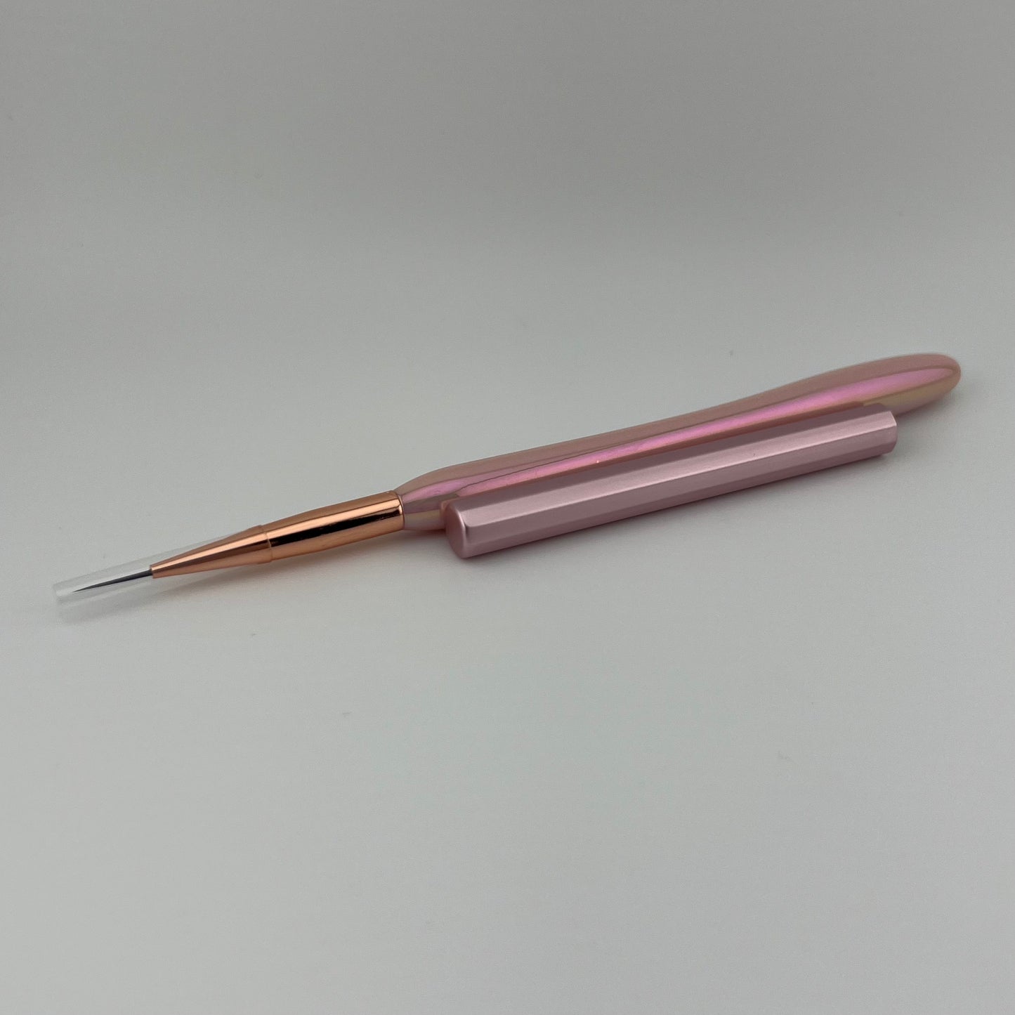 Pink Chrome Liner Brush