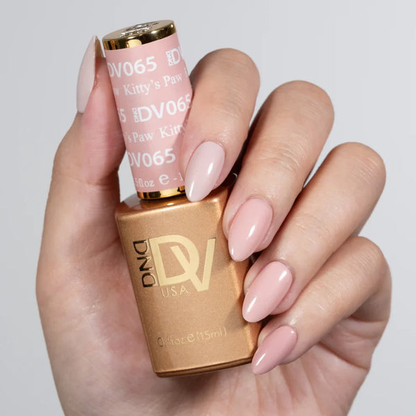 KITTY'S PAW DIVA #065