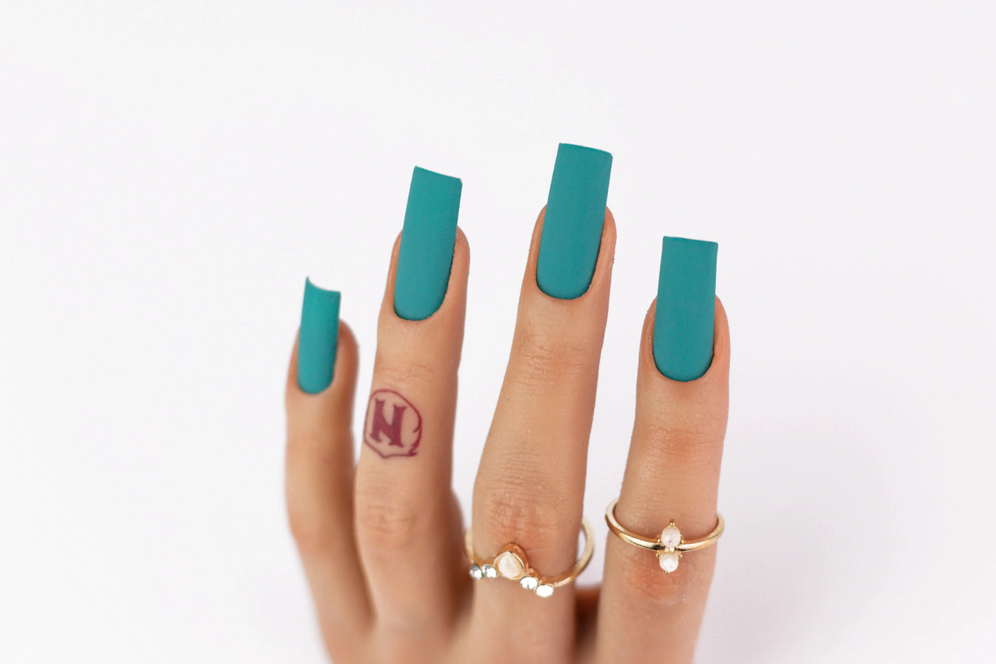 M106 I DON'T KISS & TEAL