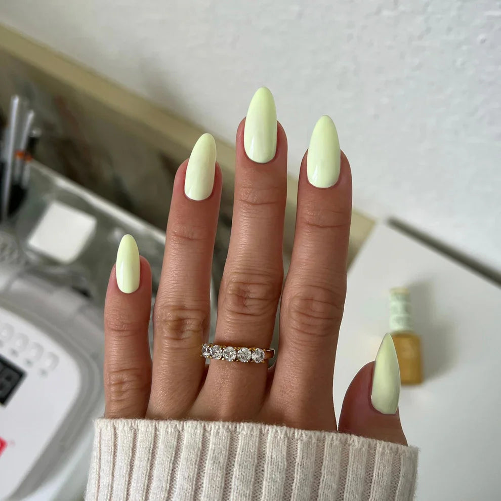 PASTEL PEAR DIVA #105