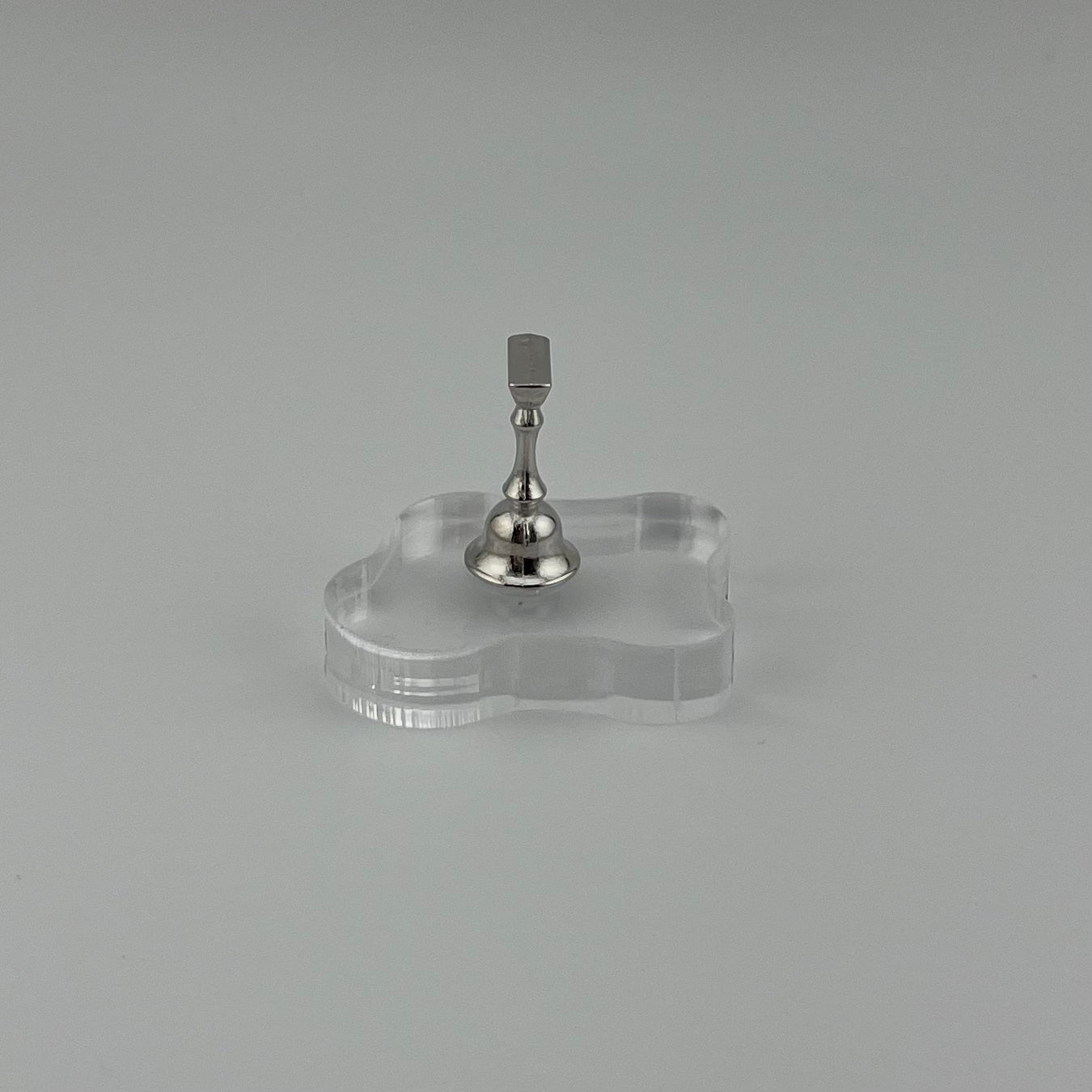 Single Nail Magnetic Stand