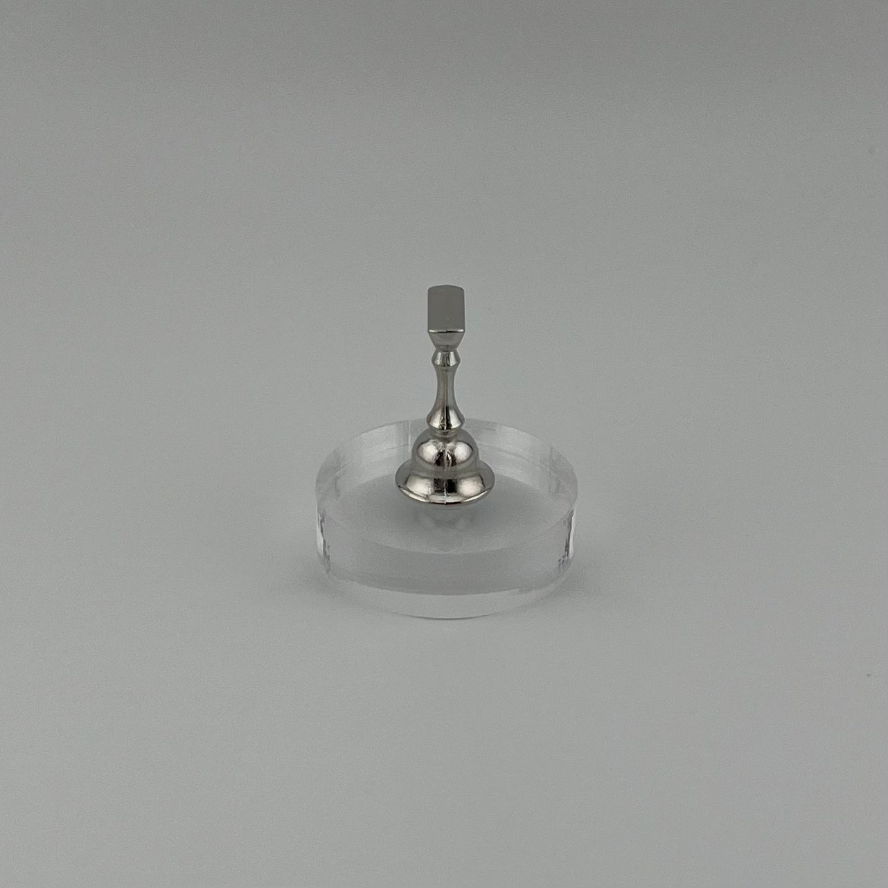 Single Nail Magnetic Stand